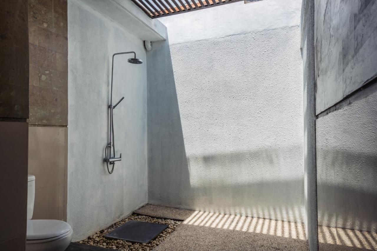 Cosy And Cheerful 2 Bedroom Villa 5Mins To Finns Canggu  Ngoại thất bức ảnh